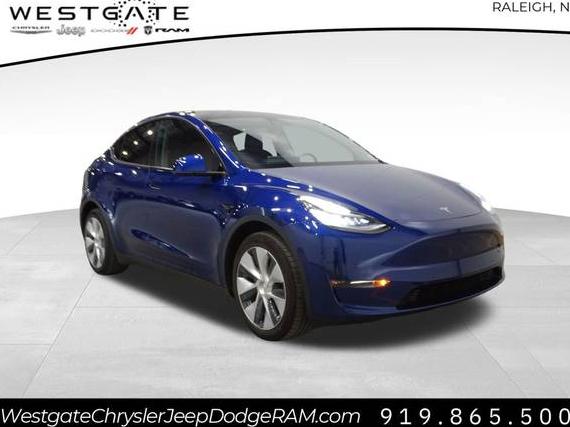 TESLA MODEL Y 2020 5YJYGDEE2LF015695 image